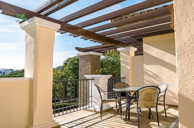 2 slaapkamer Penthouse te koop in Los Arqueros, Benahavís met zwembad garage - € 395.000 (Ref: 9448673)