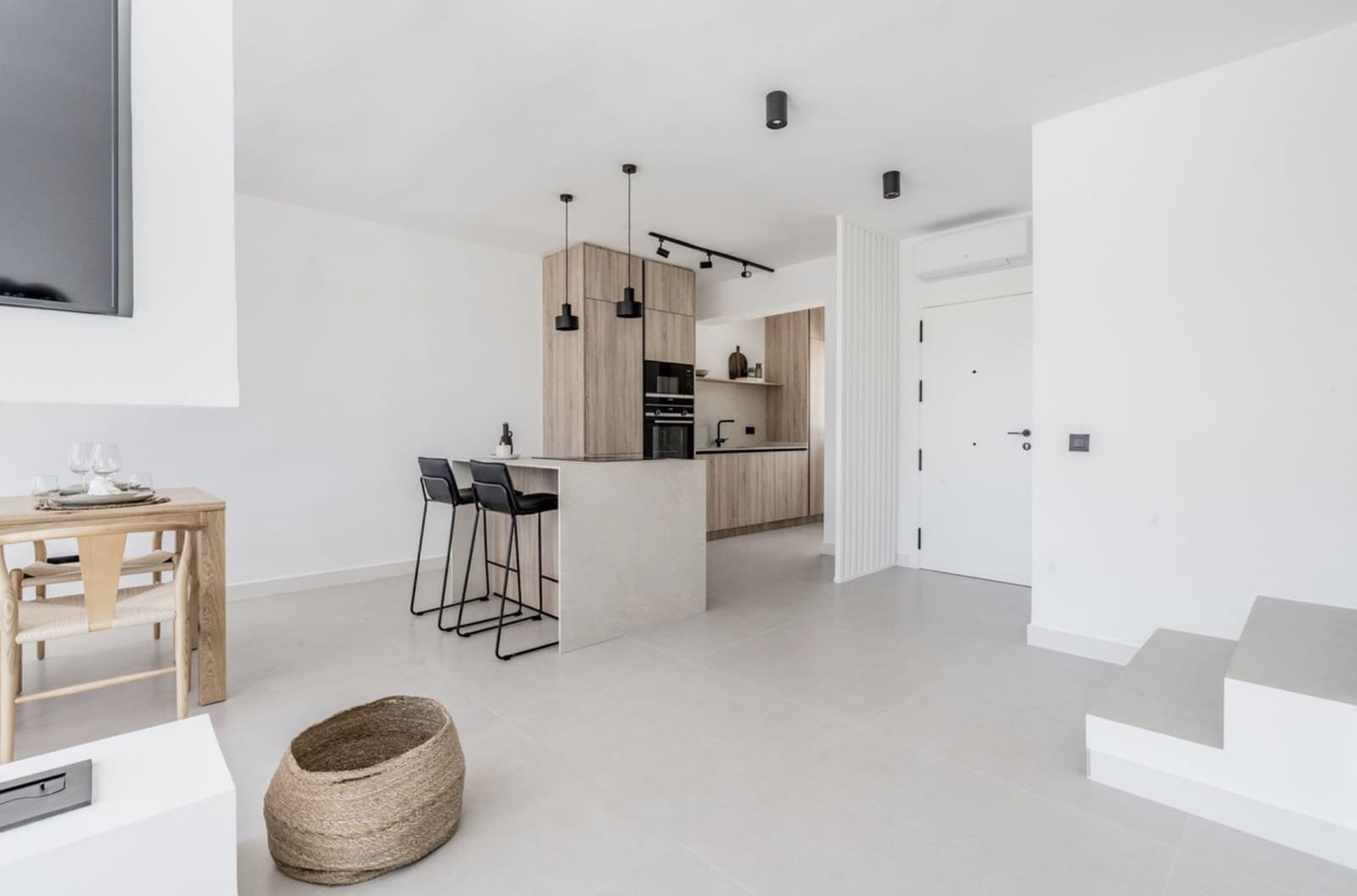 3 chambre Appartement à vendre à Marbella avec piscine - 850 000 € (Ref: 9448674)