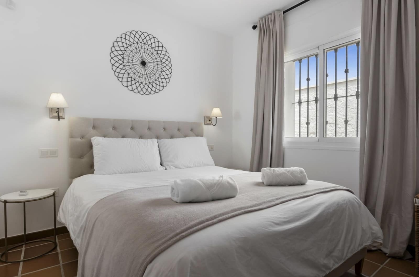 5 soveværelse Villa til salg i Marbella med swimmingpool garage - € 2.350.000 (Ref: 9448675)