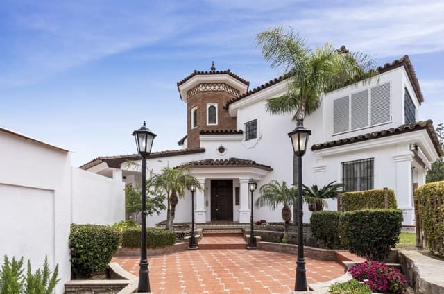 5 sovrum Villa till salu i Marbella med pool garage - 2 350 000 € (Ref: 9448675)