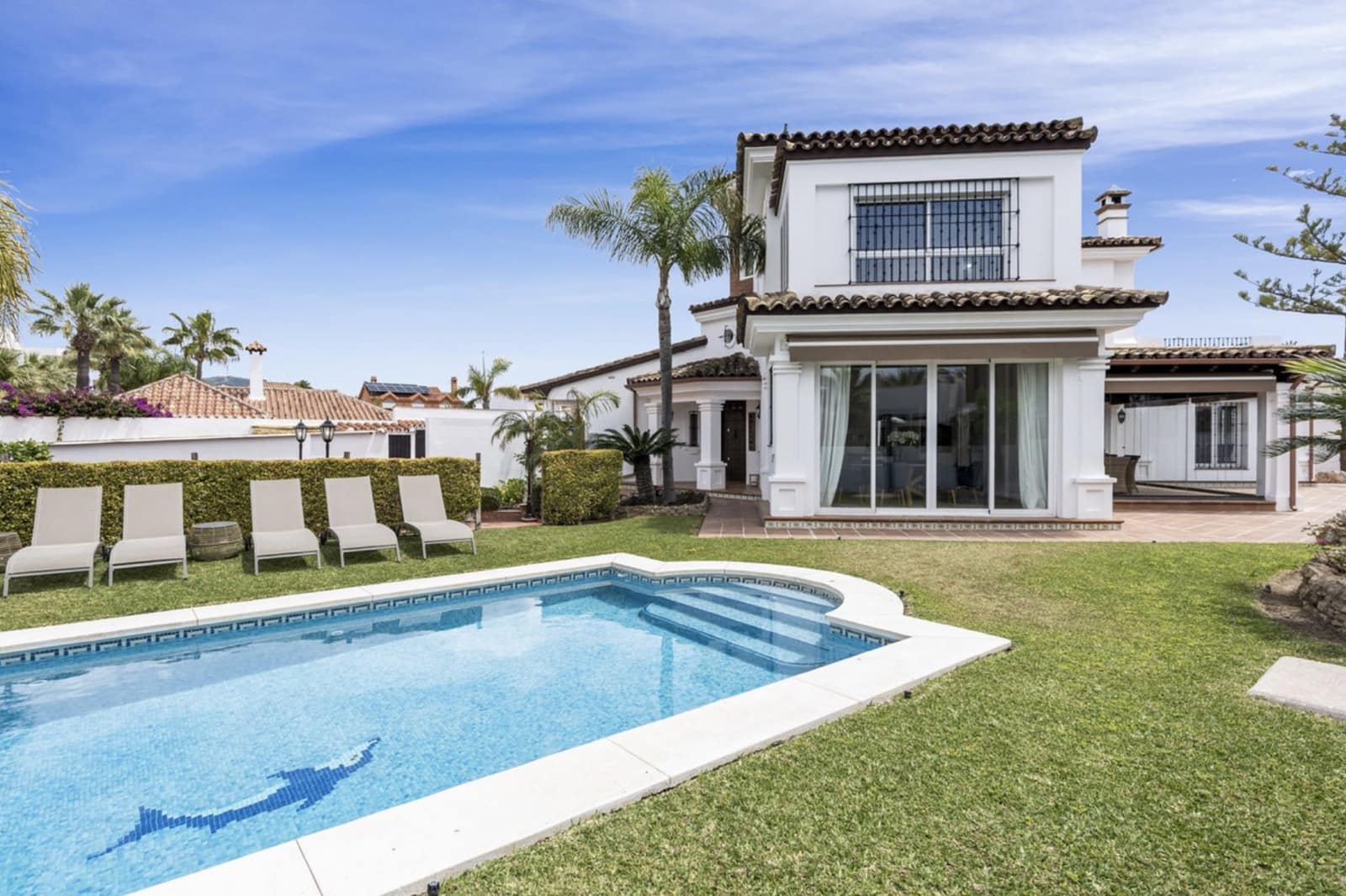 5 soveværelse Villa til salg i Marbella med swimmingpool garage - € 2.350.000 (Ref: 9448675)