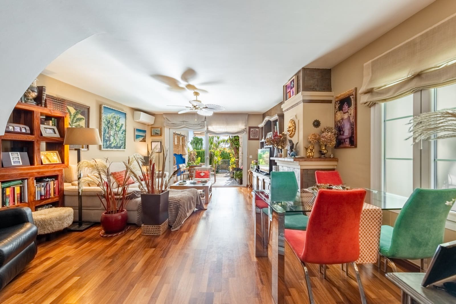 3 sovrum Semi-fristående Villa till salu i Marbella med pool - 699 000 € (Ref: 9451995)