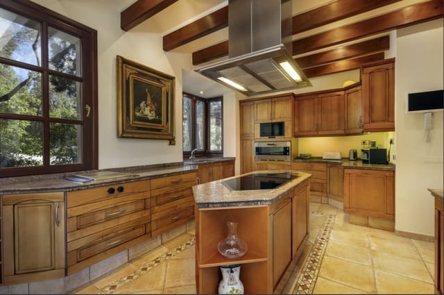 8 soveværelse Villa til salg i La Zagaleta, Benahavís med swimmingpool garage - € 5.850.000 (Ref: 9451996)