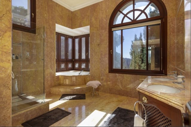 8 soveværelse Villa til salg i La Zagaleta, Benahavís med swimmingpool garage - € 5.850.000 (Ref: 9451996)