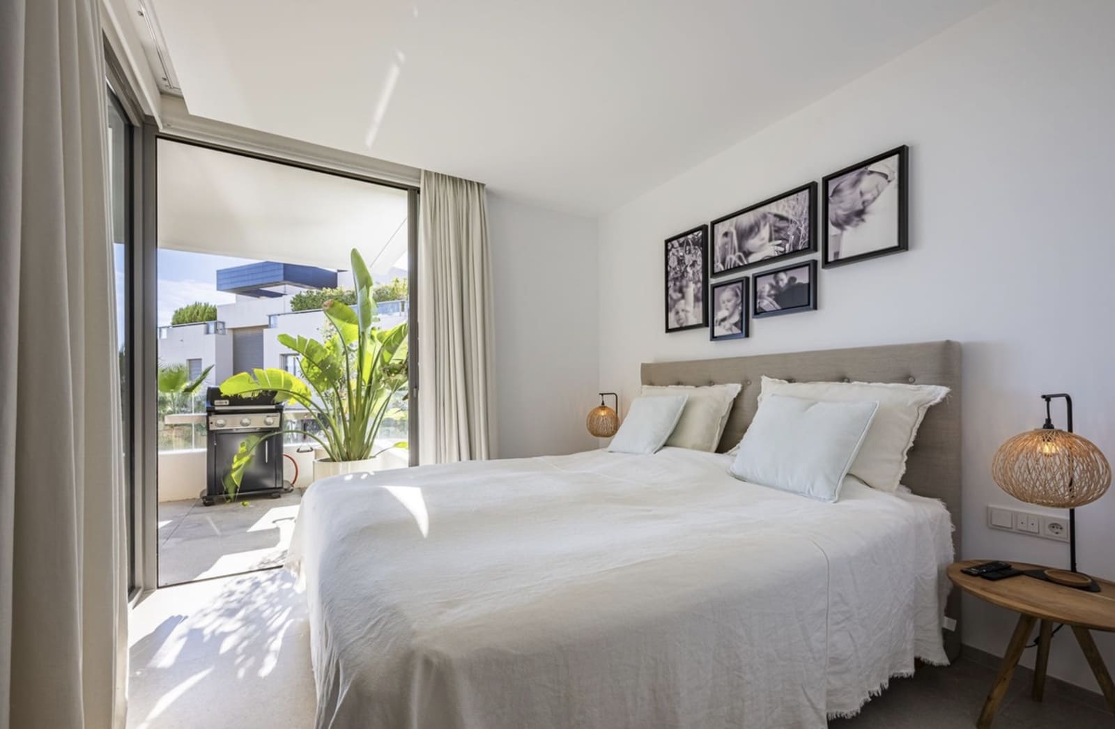 3 bedroom Apartment for sale in Benahavis with pool garage - € 869,000 (Ref: 9465484)