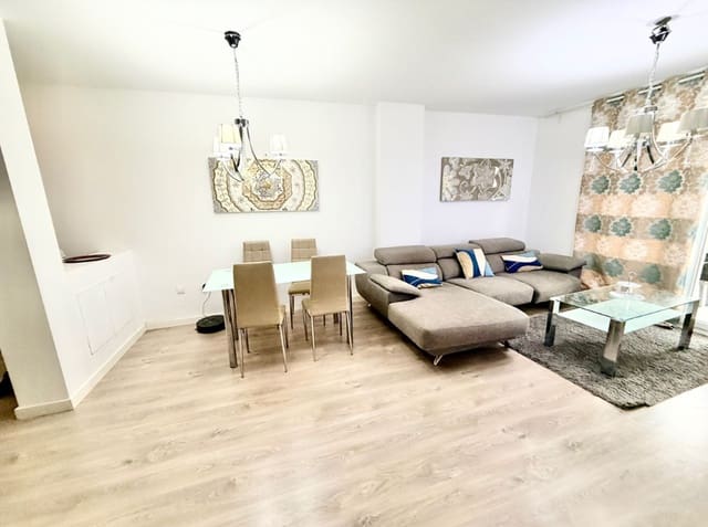 3 makuuhuone Huoneisto myytävänä paikassa Nueva Andalucia, Marbella mukana 
autotalli - 400 000 € (Ref: 9468301)