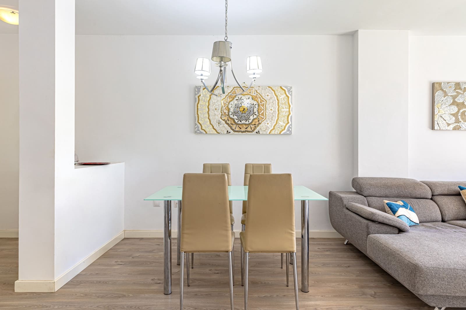 3 sovrum Lägenhet till salu i Nueva Andalucia med garage - 380 000 € (Ref: 9468301)