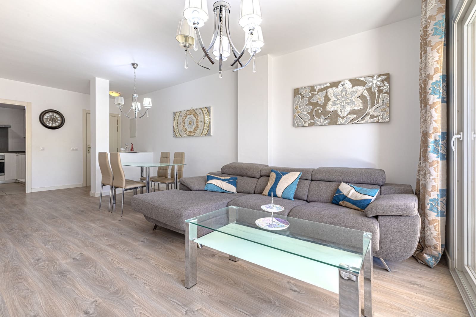 3 sovrum Lägenhet till salu i Nueva Andalucia med garage - 380 000 € (Ref: 9468301)