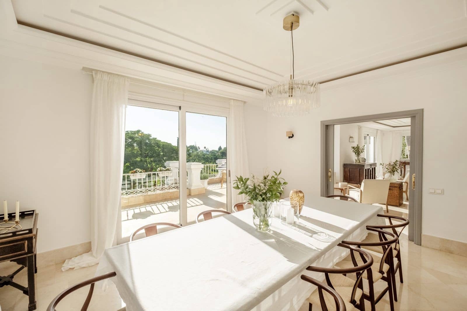 7 bedroom Villa for sale in Nueva Andalucia with pool garage - € 4,995,000 (Ref: 9485218)