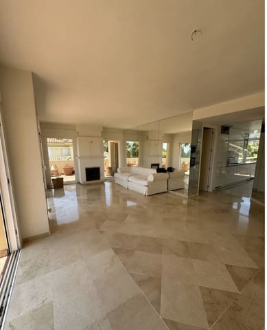 3 soverom Penthouse til salgs i Marbella - € 1 050 000 (Ref: 9488670)