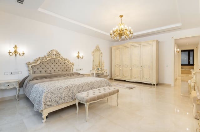 7 sypialnia Willa na sprzedaż w Guadalmina Baja, Marbella z basenem garażem - 4 999 000 € (Ref: 9502109)