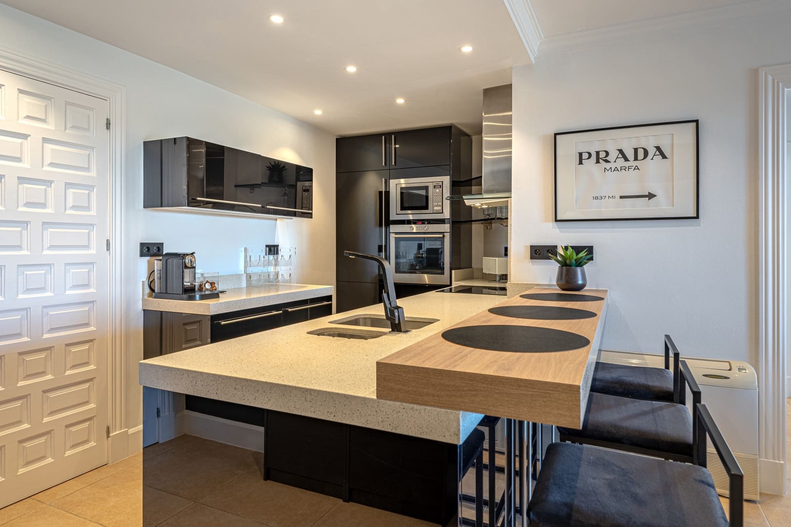 2 soveværelse Penthouse til salg i Marbella med swimmingpool garage - € 620.000 (Ref: 9502111)