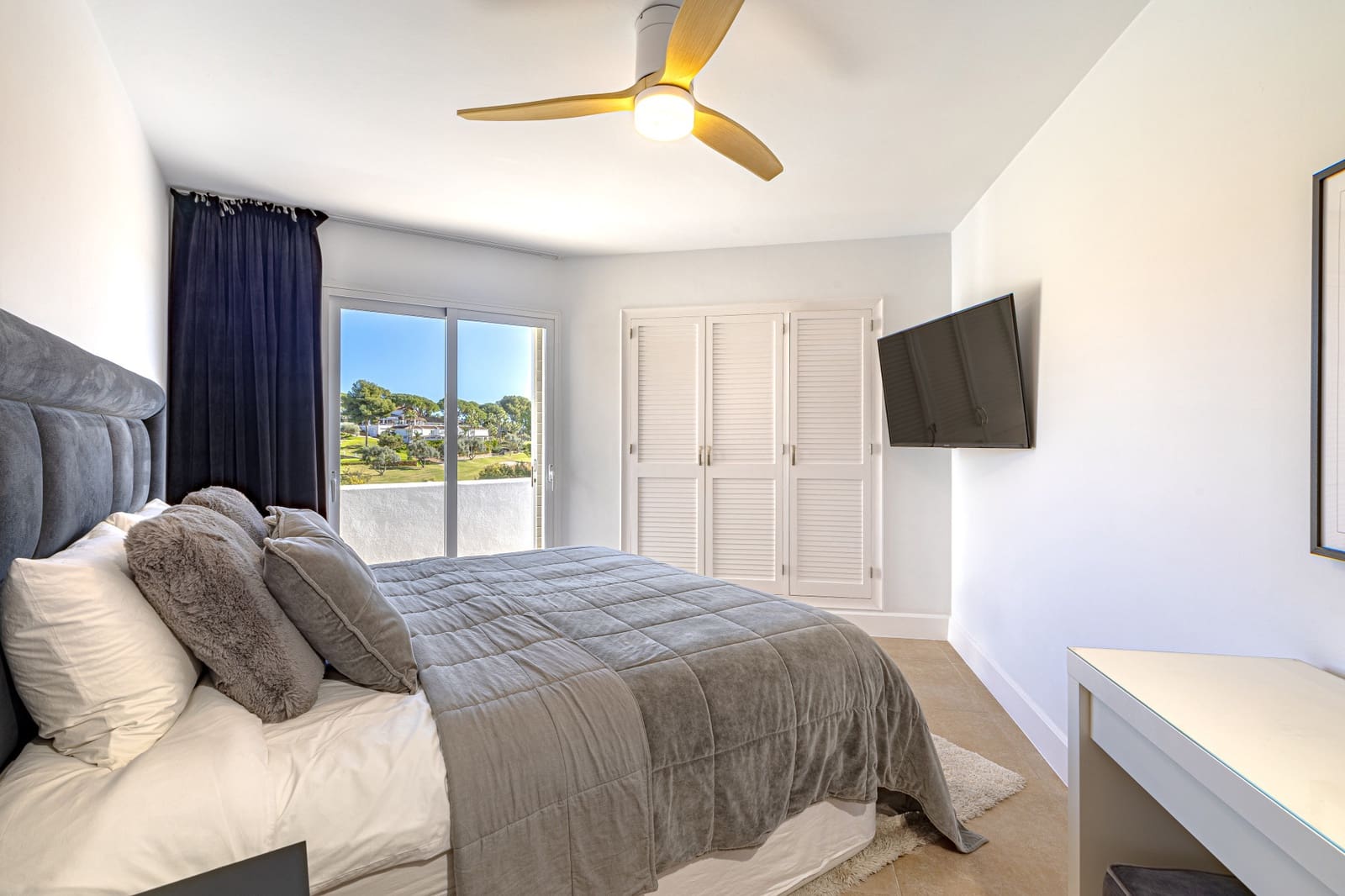 2 soveværelse Penthouse til salg i Marbella med swimmingpool garage - € 620.000 (Ref: 9502111)