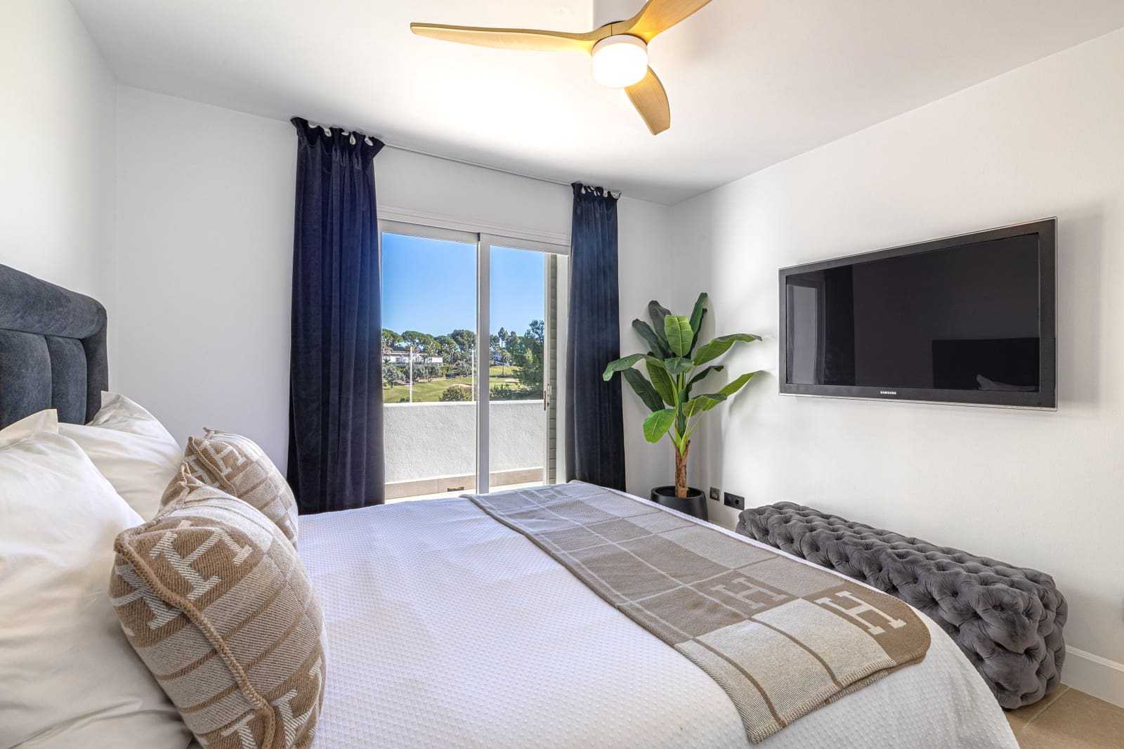 2 soveværelse Penthouse til salg i Marbella med swimmingpool garage - € 620.000 (Ref: 9502111)