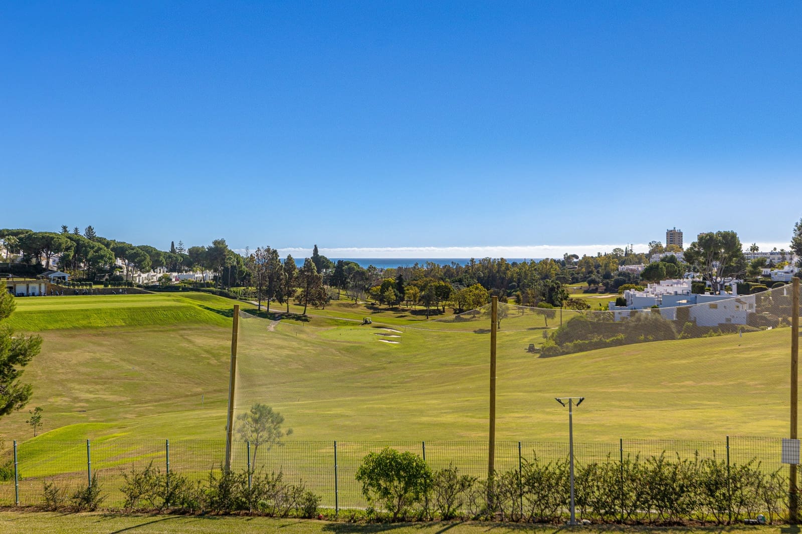 2 soveværelse Penthouse til salg i Marbella med swimmingpool garage - € 620.000 (Ref: 9502111)