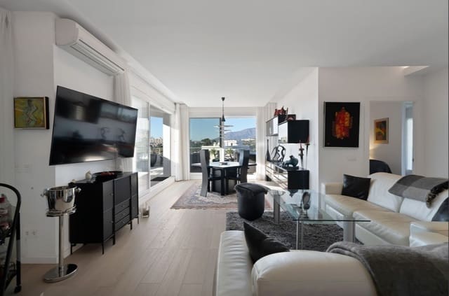 2 makuuhuone Huoneisto myytävänä paikassa Guadalmina Alta, Marbella mukana uima-altaan 
autotalli - 875 000 € (Ref: 9503992)