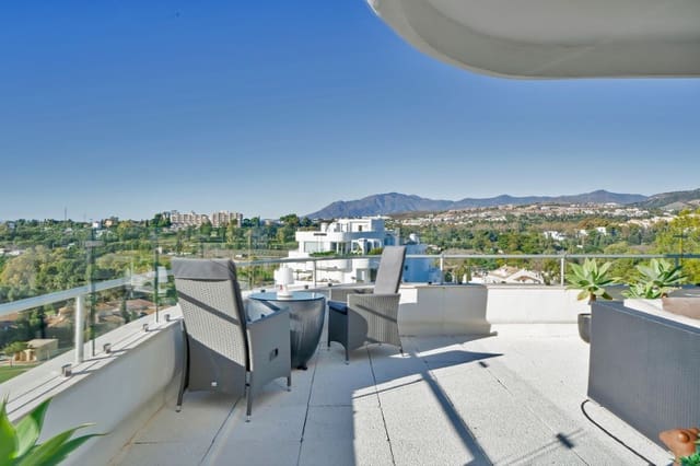 2 makuuhuone Huoneisto myytävänä paikassa Guadalmina Alta, Marbella mukana uima-altaan 
autotalli - 875 000 € (Ref: 9503992)