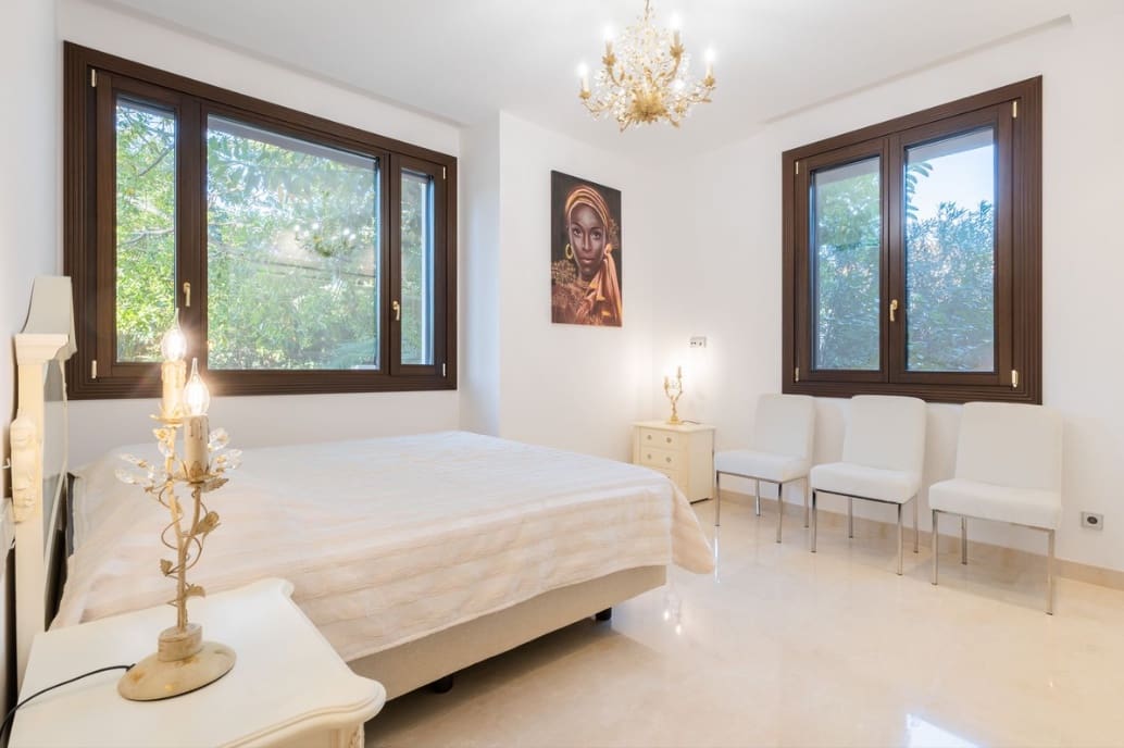 7 sovrum Villa till salu i Guadalmina med pool garage - 5 190 000 € (Ref: 9503994)