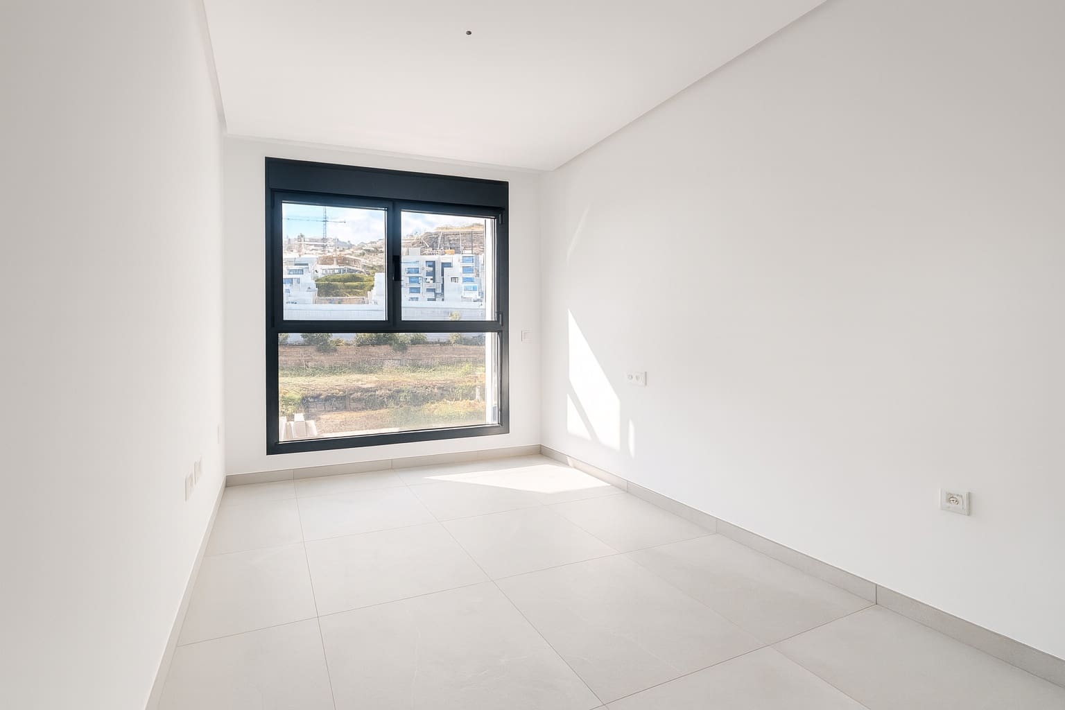 3 soverom Penthouse til salgs i Benahavis med svømmebasseng garasje - € 1 395 000 (Ref: 9508671)