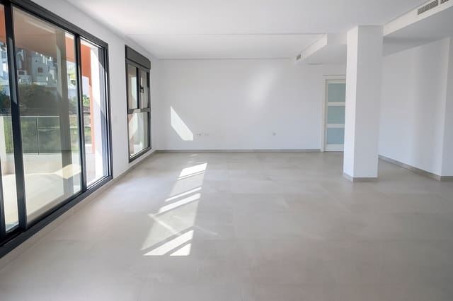 3 soverom Penthouse til salgs i Benahavís med svømmebasseng garasje - € 1 395 000 (Ref: 9508671)