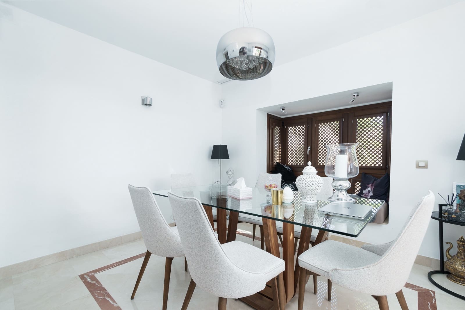 3 sovrum Hus till salu i Benahavis med pool garage - 825 000 € (Ref: 9508674)