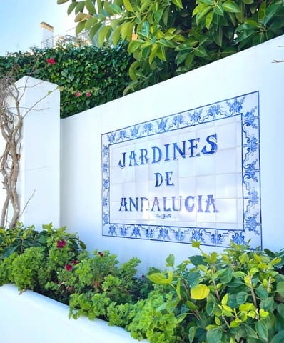 3 Zimmer Apartment zu verkaufen in Marbella mit Pool - 849.000 € (Ref: 9508681)