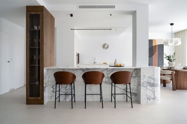 3 soverom Penthouse til salgs i Marbella med svømmebasseng garasje - € 1 795 000 (Ref: 9508691)