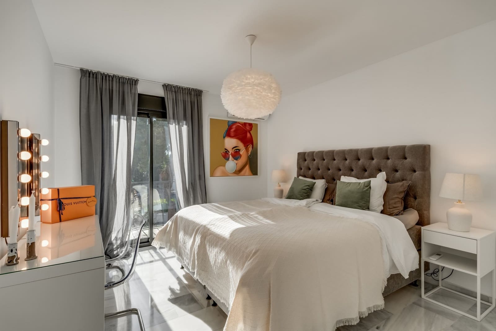 5 bedroom Villa for sale in Nueva Andalucia with pool garage - € 1,894,000 (Ref: 9508693)