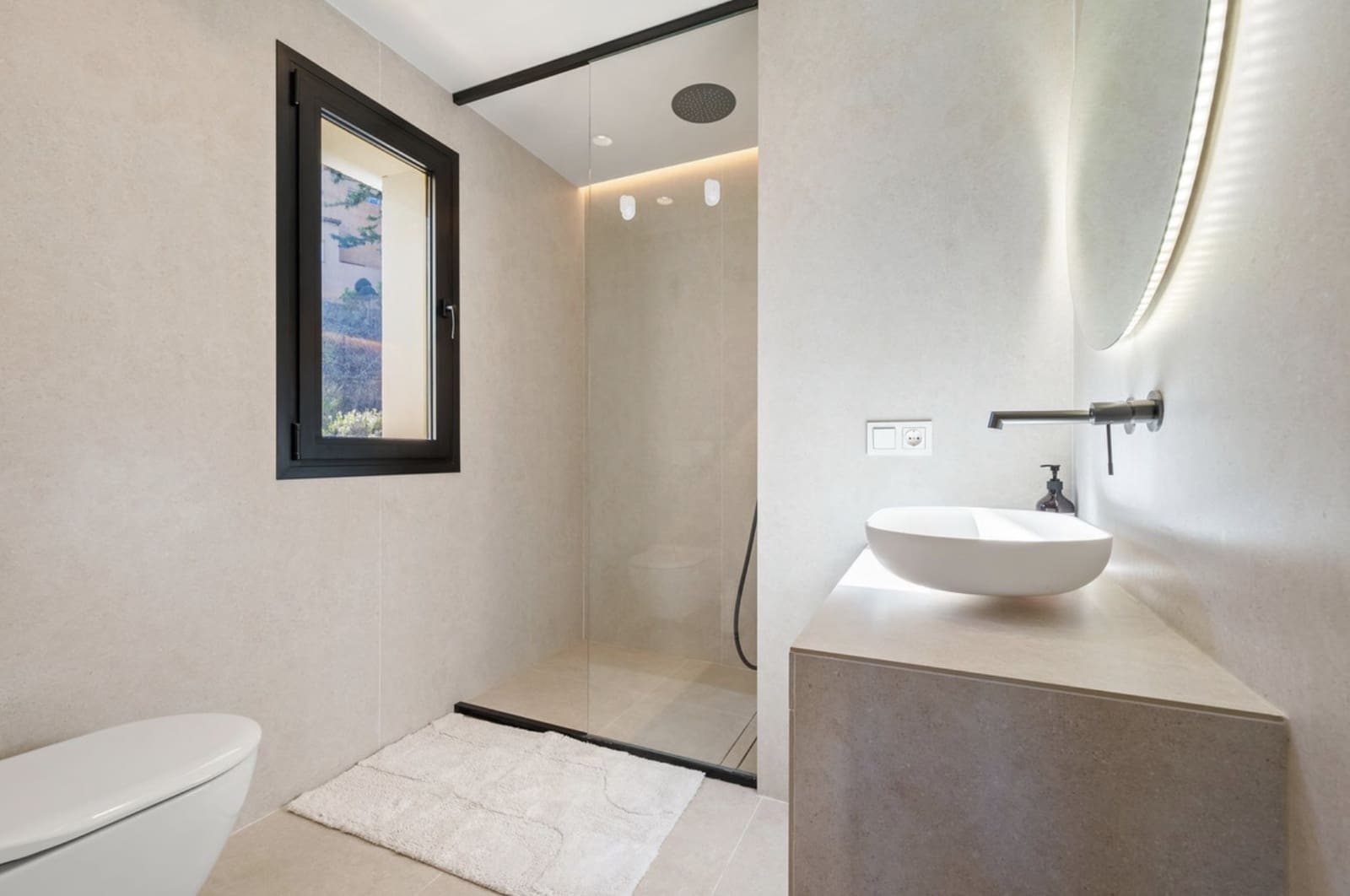 3 soverom Penthouse til salgs i Nueva Andalucia - € 2 750 000 (Ref: 9513305)