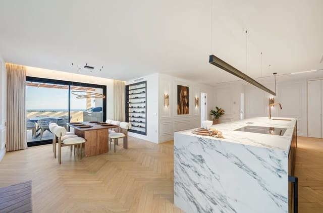 3 soveværelse Penthouse til salg i Nueva Andalucia, Marbella - € 2.750.000 (Ref: 9513305)