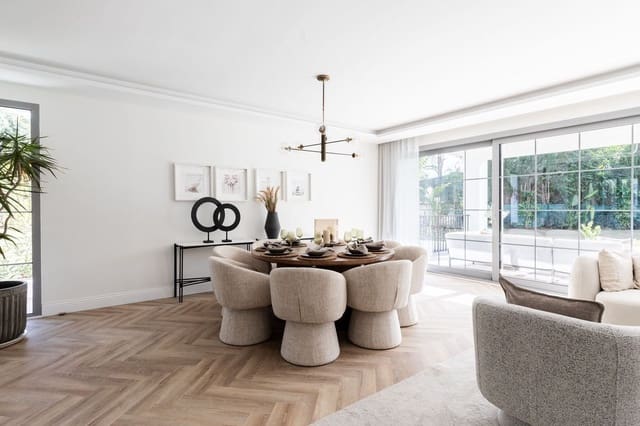 Chalet de 4 habitaciones en Los Arqueros, Benahavís en venta - 3.895.000 € (Ref: 9513307)