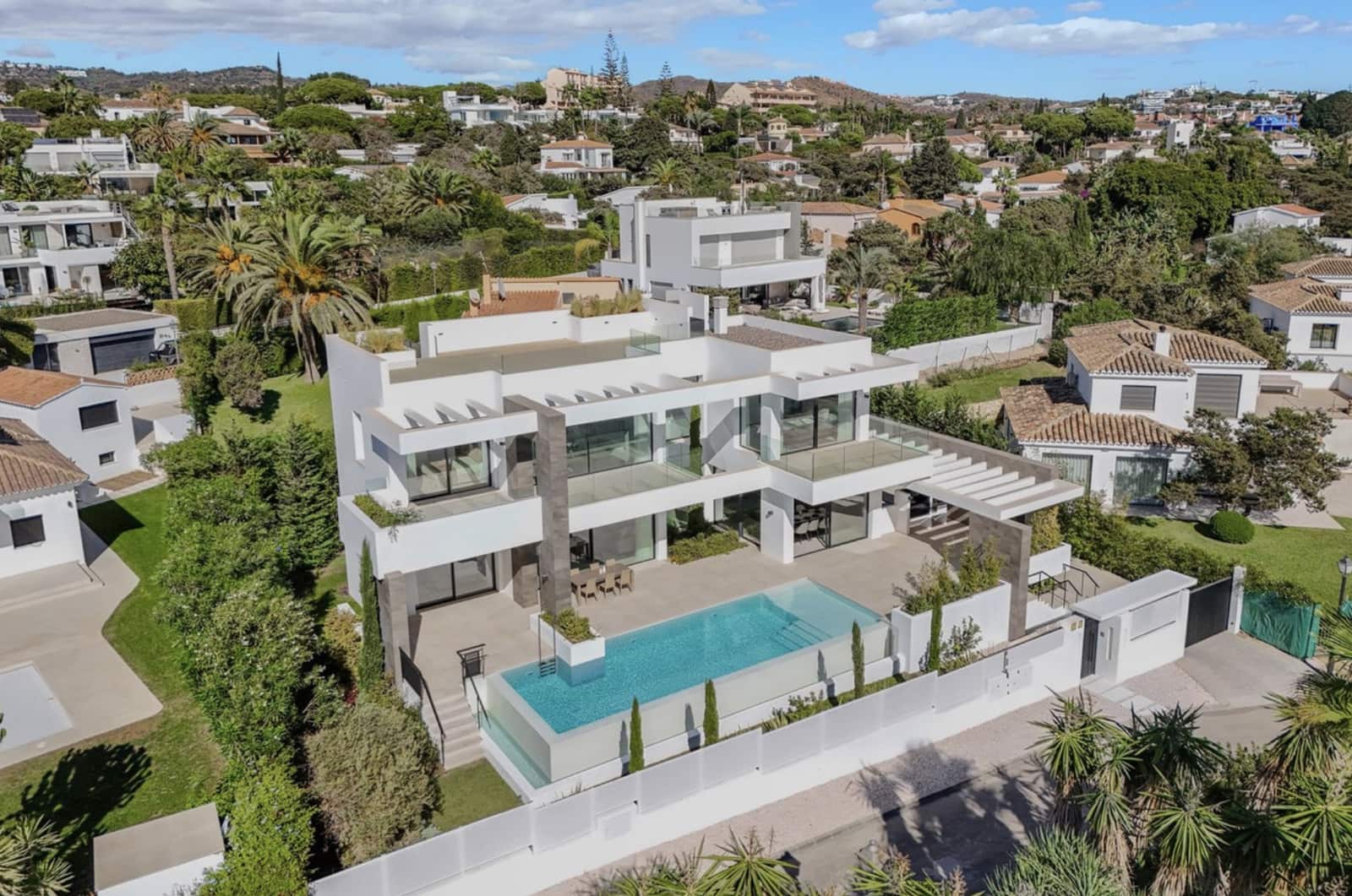 5 camera da letto Villa in vendita in Marbella con piscina garage - 3.350.000 € (Rif: 9518740)