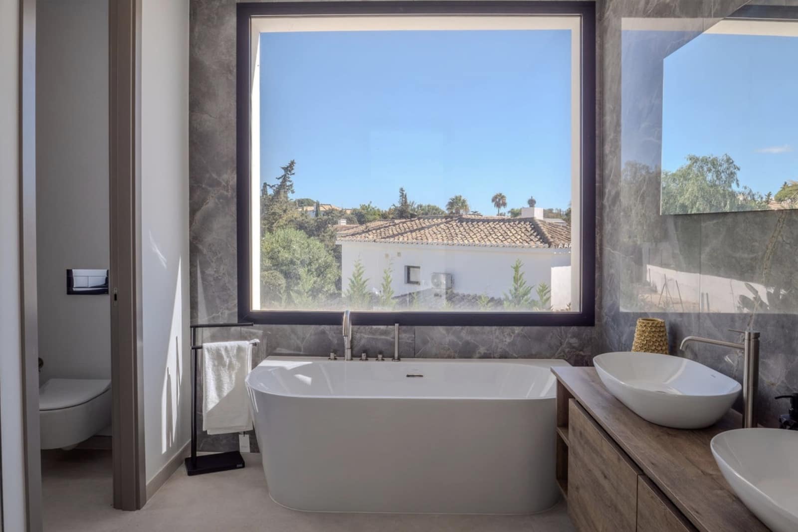 5 soverom Villa til salgs i Marbella med svømmebasseng garasje - € 3 350 000 (Ref: 9518740)