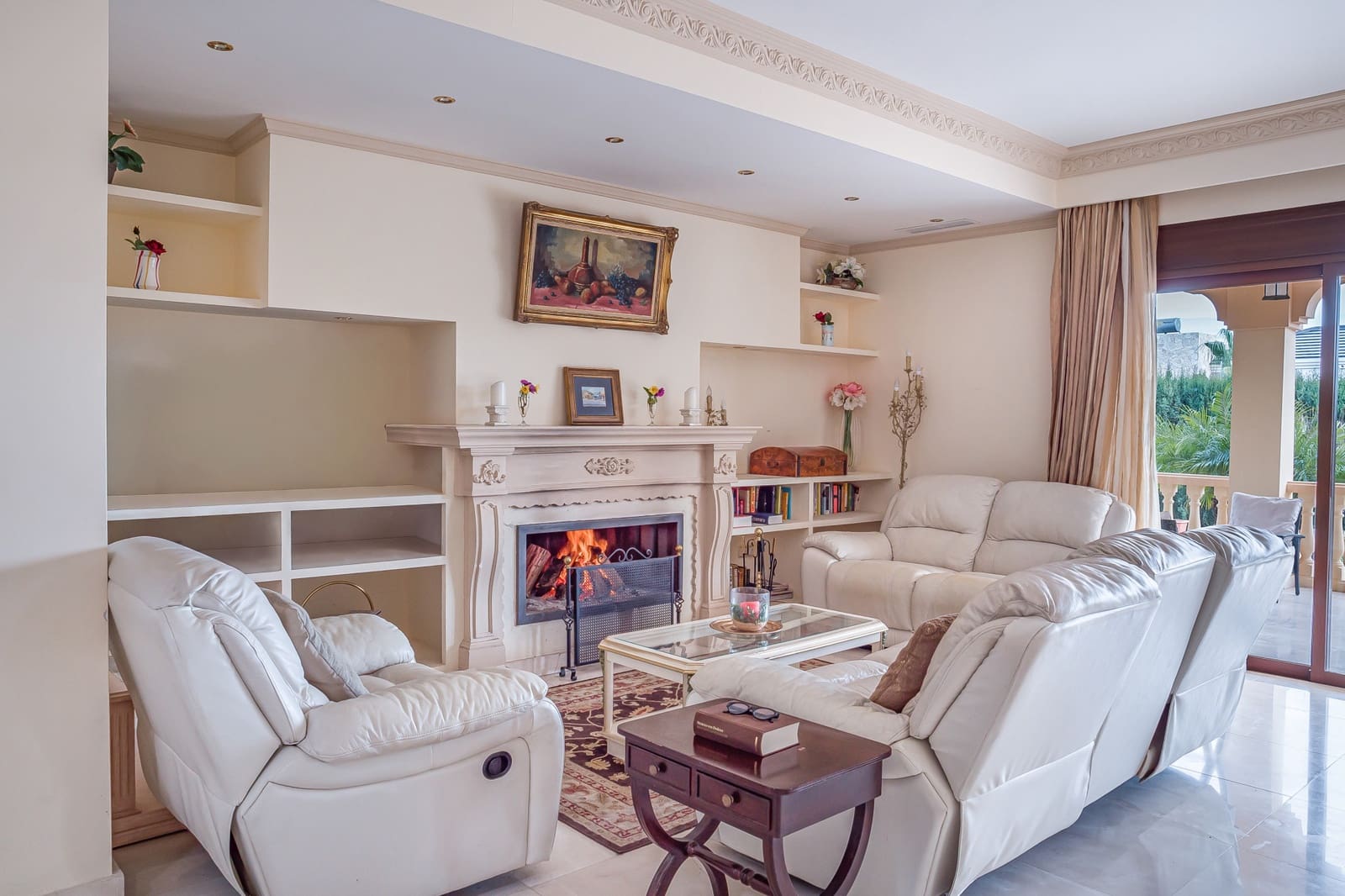 5 sovrum Villa till salu i La Quinta med pool garage - 2 400 000 € (Ref: 9524117)