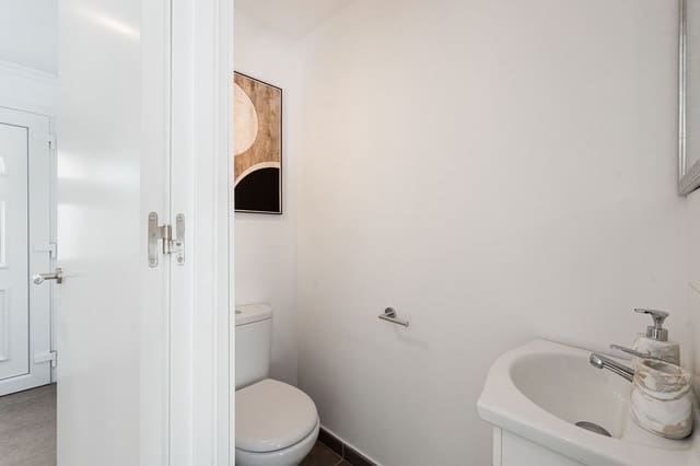 3 soverom Hus til salgs i Marbella - € 549 000 (Ref: 9527509)