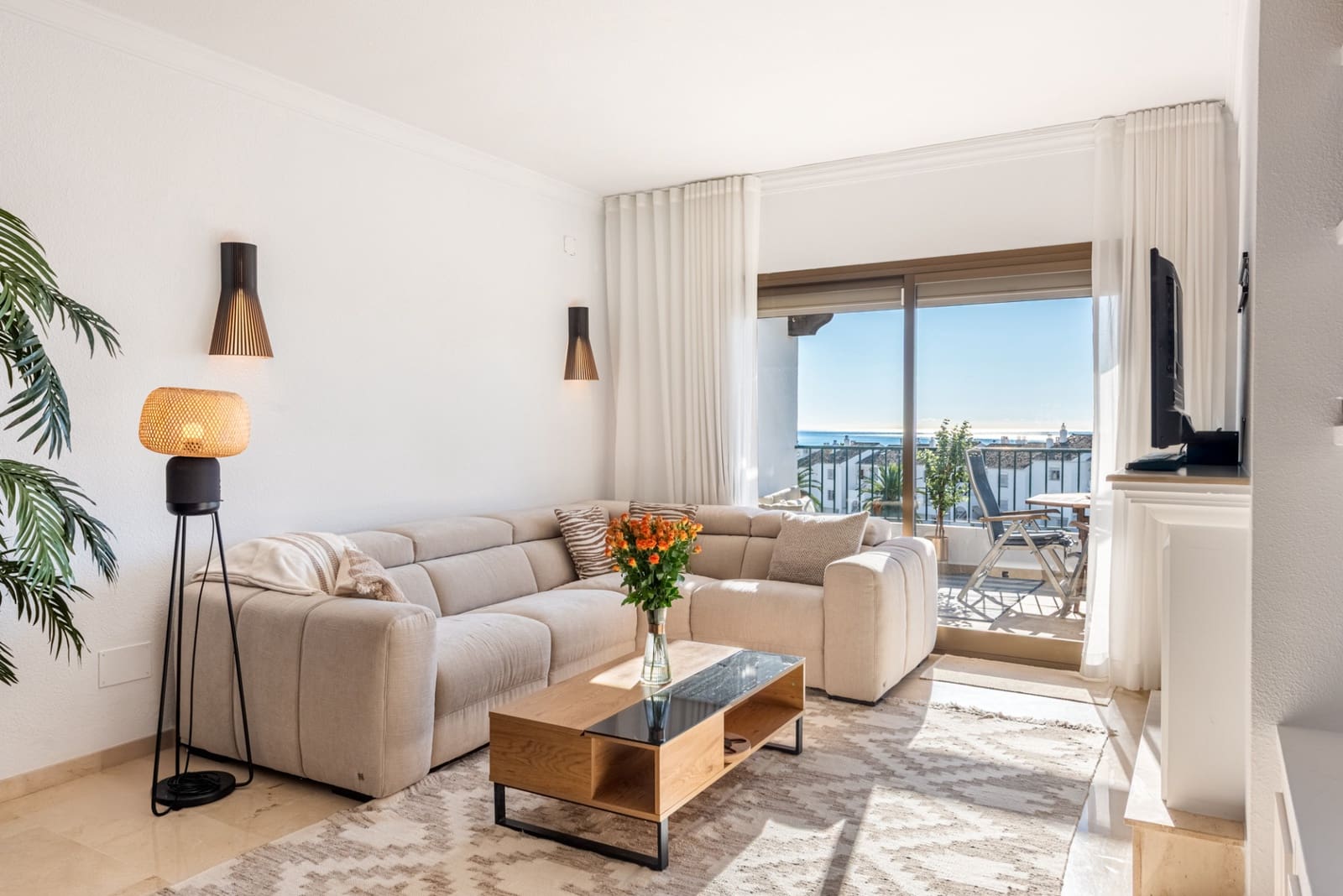 2 soveværelse Penthouse til salg i Marbella med swimmingpool garage - € 869.000 (Ref: 9530251)