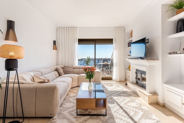 2 soveværelse Penthouse til salg i Marbella med swimmingpool garage - € 869.000 (Ref: 9530251)