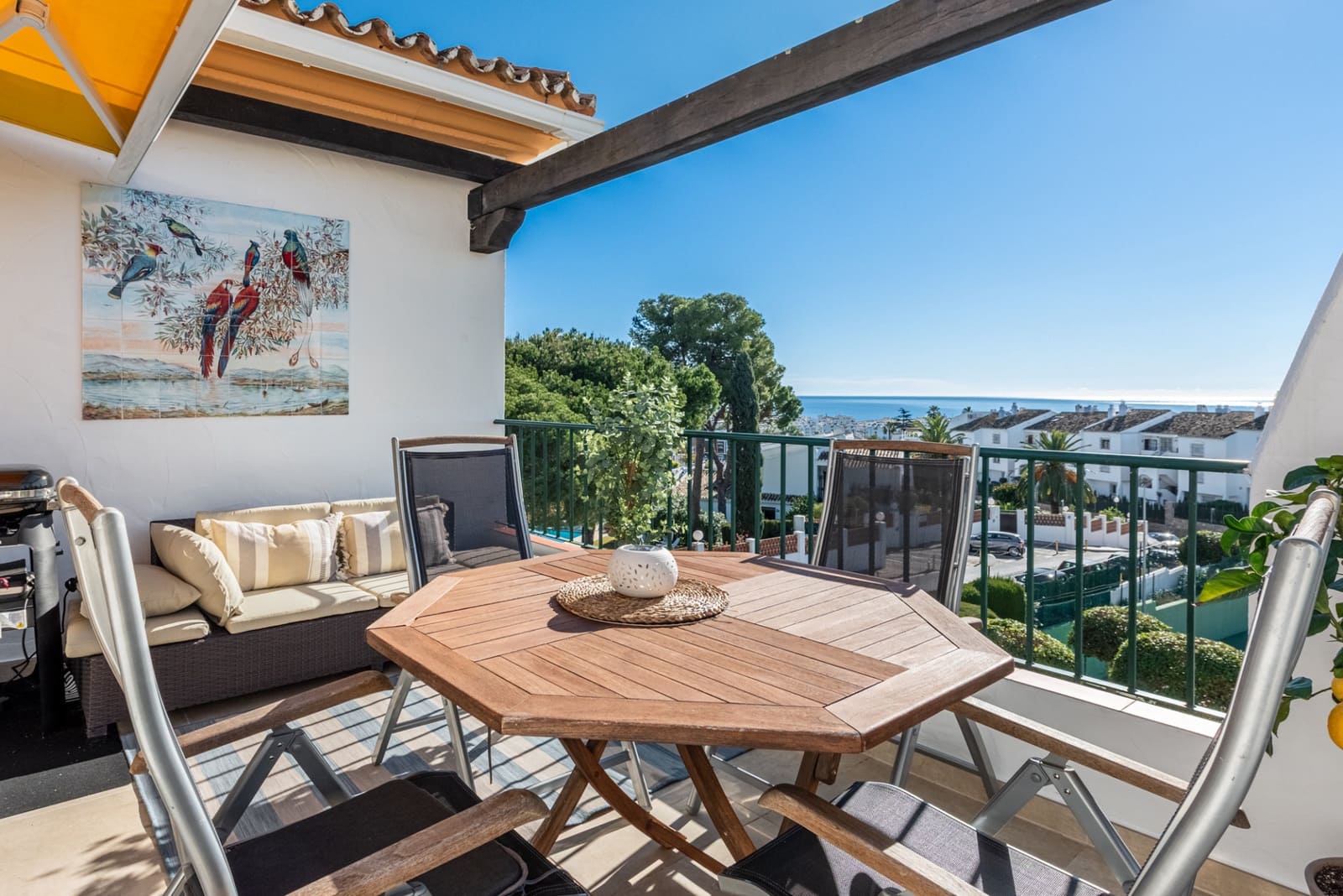 2 soveværelse Penthouse til salg i Marbella med swimmingpool garage - € 869.000 (Ref: 9530251)