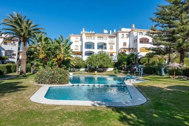 2 sovrum Takvåning till salu i Nueva Andalucía Centro, Marbella med pool garage - 869 000 € (Ref: 9530251)