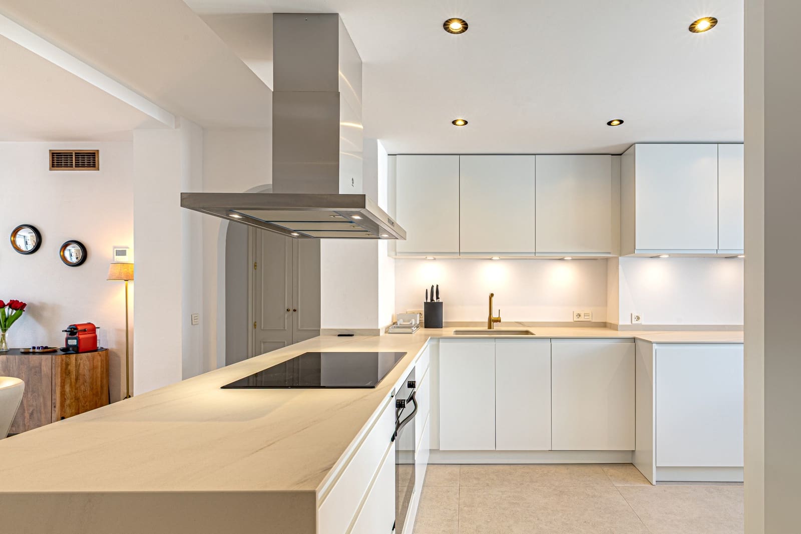 3 soverom Penthouse til salgs i Marbella med svømmebasseng garasje - € 745 000 (Ref: 9530252)