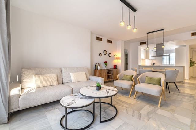 3 soverom Penthouse til salgs i Marbella med svømmebasseng garasje - € 745 000 (Ref: 9530252)