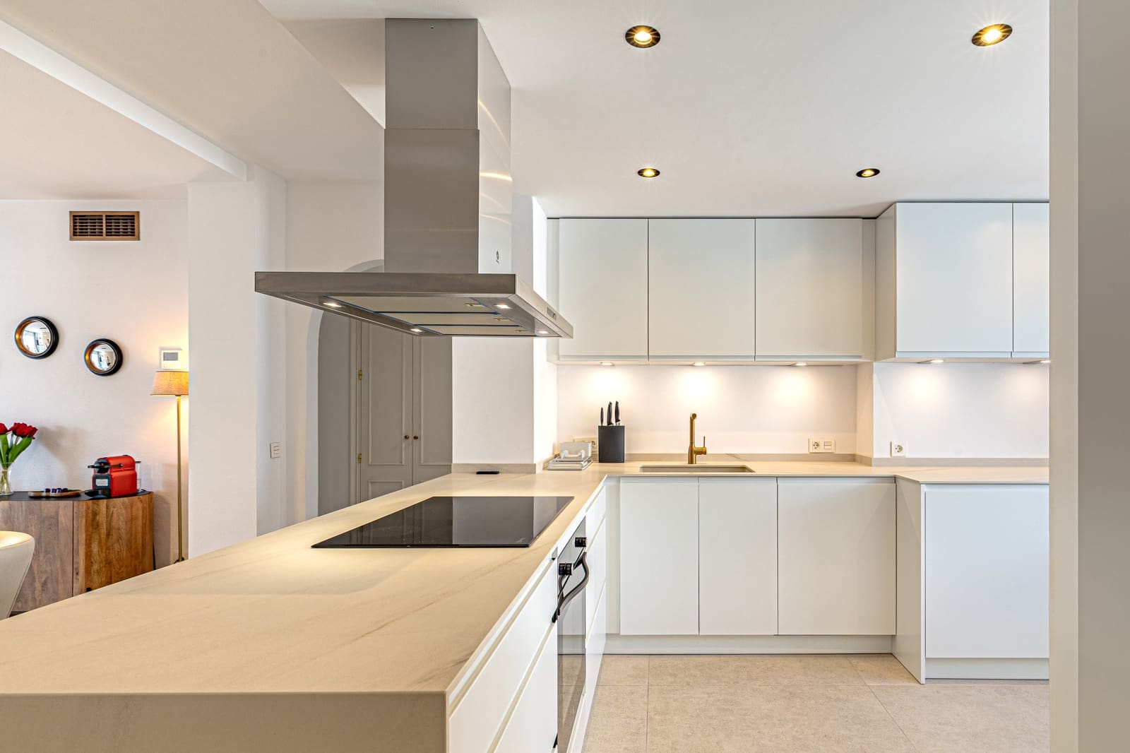 3 soveværelse Penthouse til salg i Marbella med swimmingpool garage - € 725.000 (Ref: 9530252)