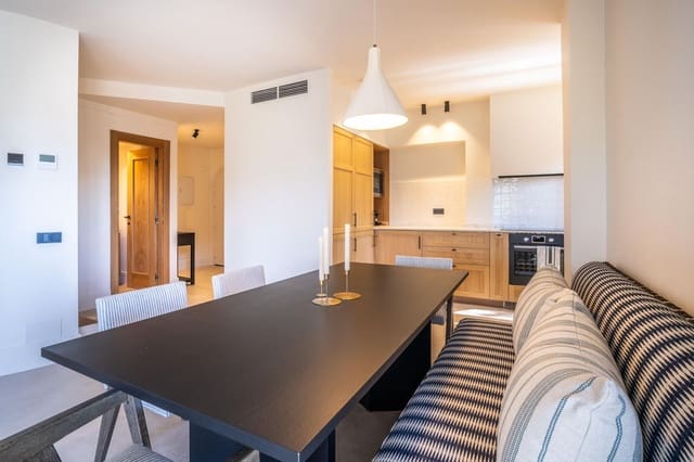 3 soverom Penthouse til salgs i Nueva Andalucia, Marbella med svømmebasseng garasje - € 750 000 (Ref: 9533476)