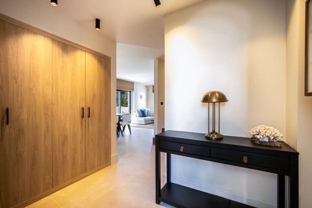 3 soverom Penthouse til salgs i Nueva Andalucia, Marbella med svømmebasseng garasje - € 750 000 (Ref: 9533476)