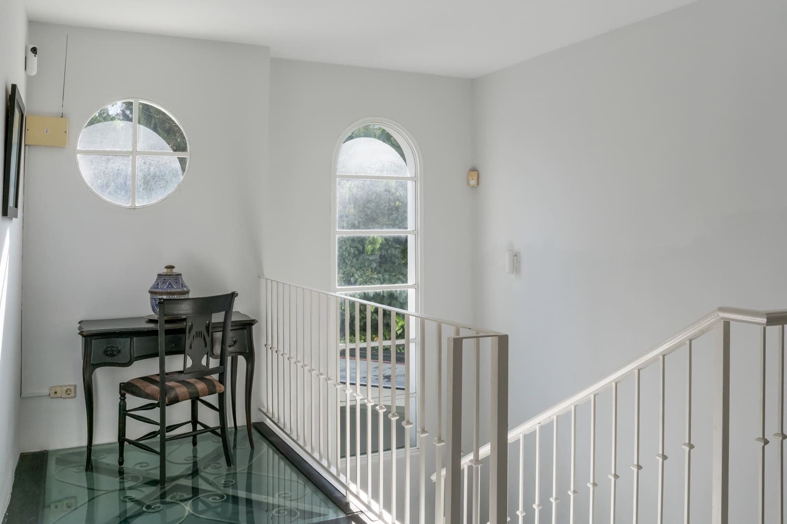 5 soverom Villa til salgs i Nueva Andalucia med svømmebasseng garasje - € 1 950 000 (Ref: 9533478)