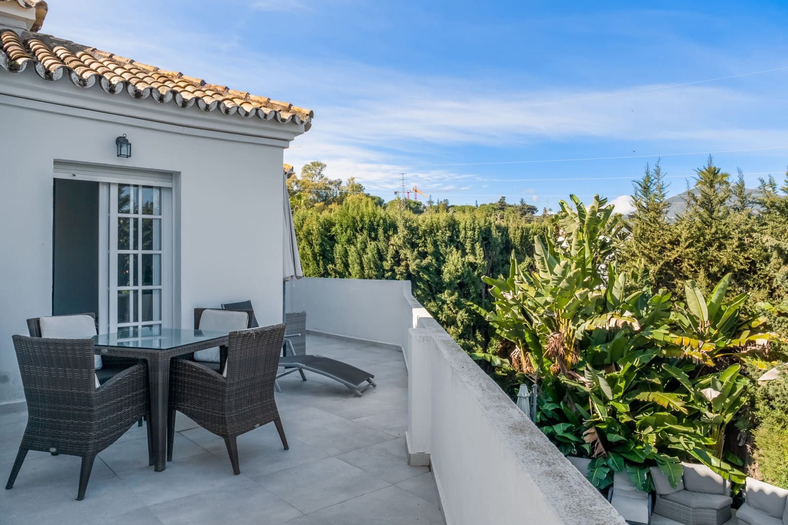 Chalet de 5 habitaciones en Nueva Andalucia en venta con piscina garaje - 1.950.000 € (Ref: 9533478)