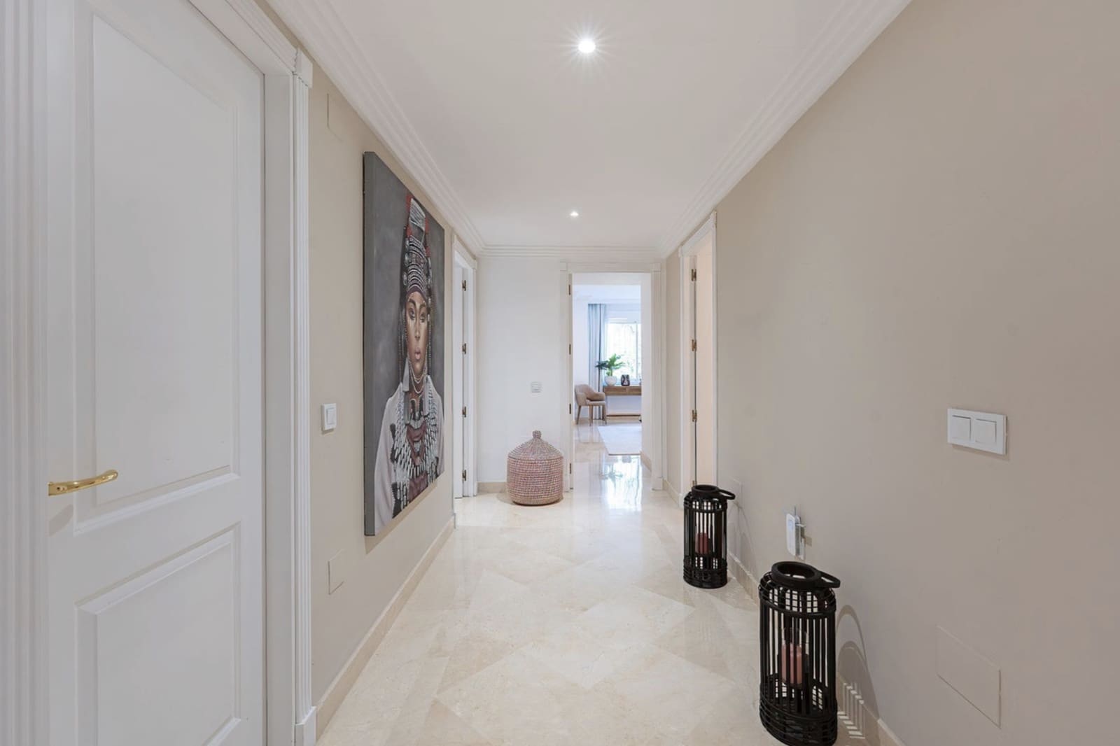 3 soverom Leilighet til salgs i Nueva Andalucia med svømmebasseng garasje - € 1 100 000 (Ref: 9535760)