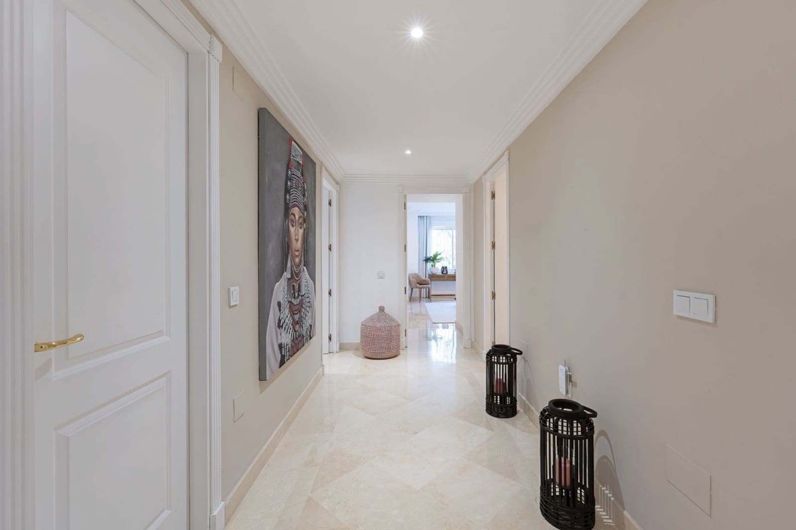 3 chambre Appartement à vendre à Nueva Andalucia avec piscine garage - 1 100 000 € (Ref: 9535760)