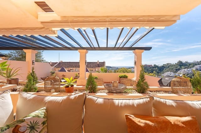3 soverom Leilighet til salgs i Nueva Andalucia, Marbella med svømmebasseng garasje - € 1 100 000 (Ref: 9540960)