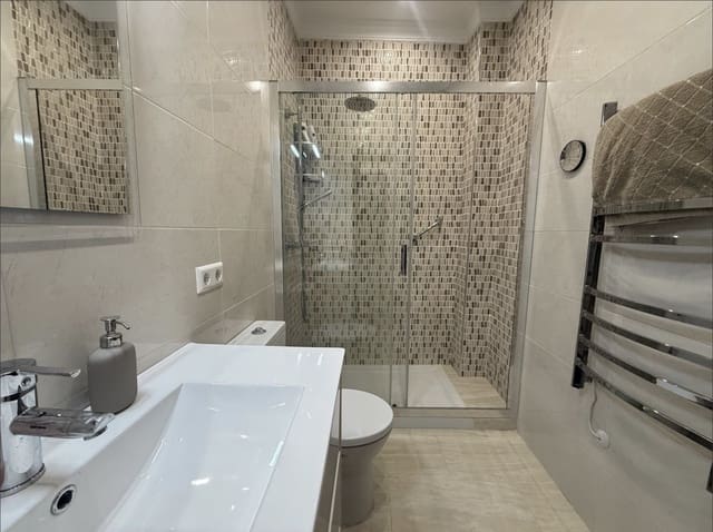 Apartamento de 2 habitaciones en Centro Historico, Málaga ciudad en venta - 399.000 € (Ref: 9543371)